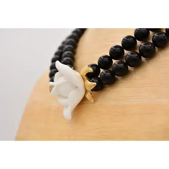 KJL Avon Necklace Collar White Rose Black Beaded Gold Tone Crystal Signed 9A - Picture 5 of 12
